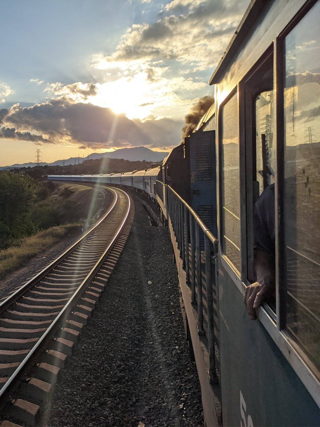 Los trenes de todo el país mantienen sus itinerarios programados