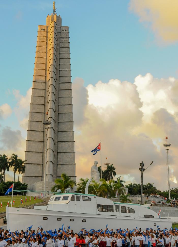 Aquel 2 de diciembre de 1956 la historia de Cuba cobró un nuevo impulso.