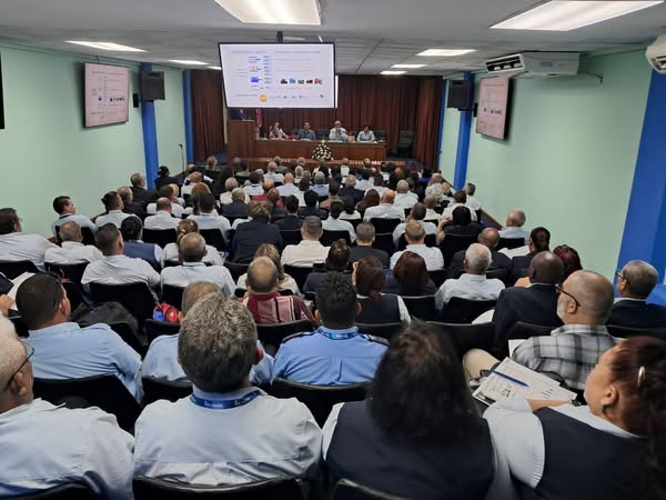 Realizó reunión de trabajo anual Sistema de la Aviación Cubana